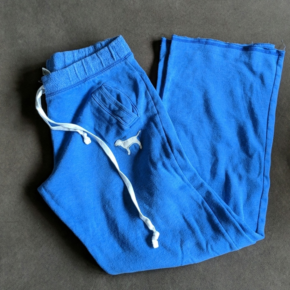 Pink boyfriend sweats